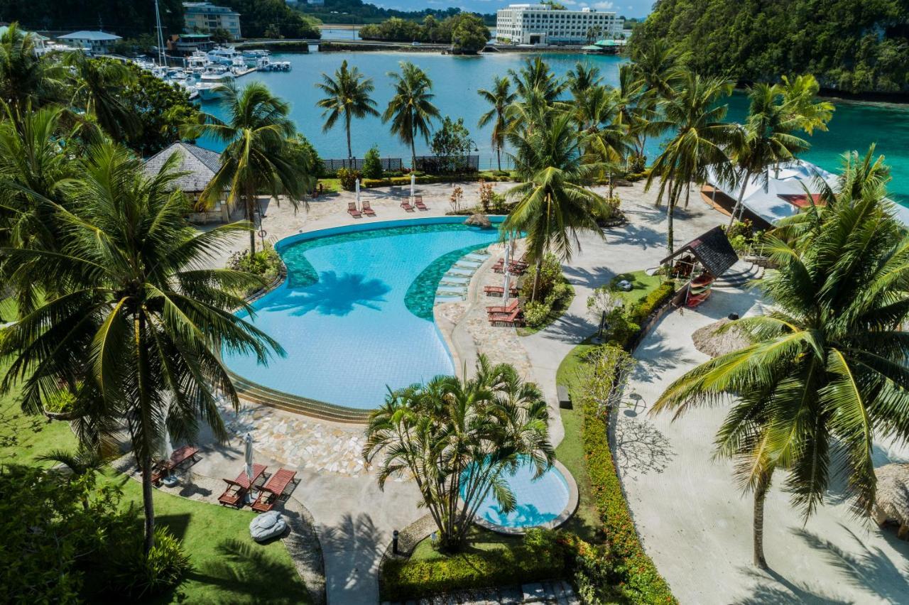 Palau Royal Resort Koror Exteriör bild