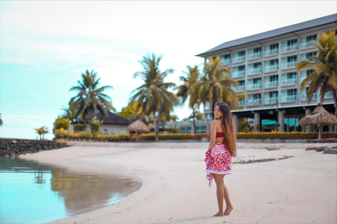 Palau Royal Resort Koror Exteriör bild